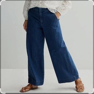 Wide-Leg Blue Jeans